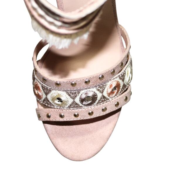 Catwalk Boho Chic Embellished Beige Block Heel Size 8.5 - Picture 4 of 5